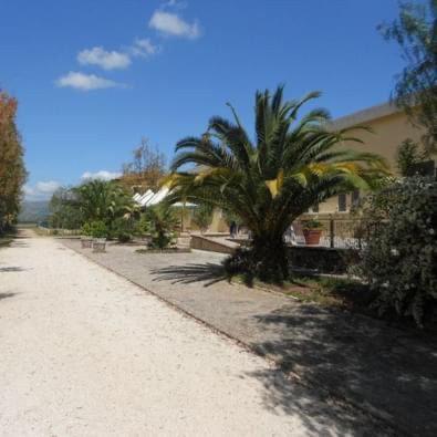 Tenimento Santa Barbara Hotel San Giovanni Rotondo Bagian luar foto
